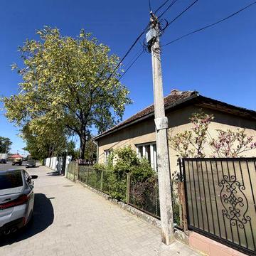 Продам будинок Центр города