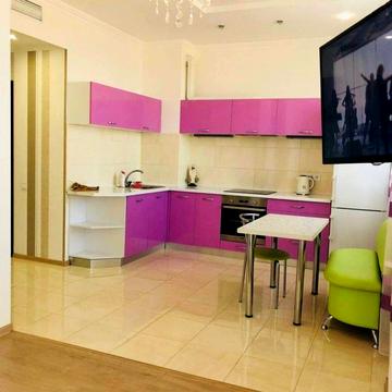 Сдам 1 комнатную студию 12 Жемужина