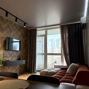 Предславинська вул., 40