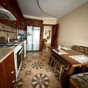 2-кім.кв. вул. Короля Данила, Пилипа Орлика