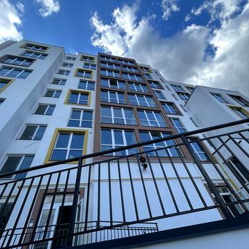 Продаж від власника. 2 кім 61м вул.Очеретяна / Творча. Переуступка.