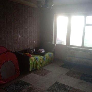 Сдам 2 ком квартиру на Коммунаре