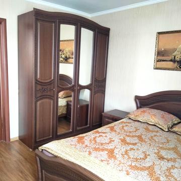 Новопівнічна вул.