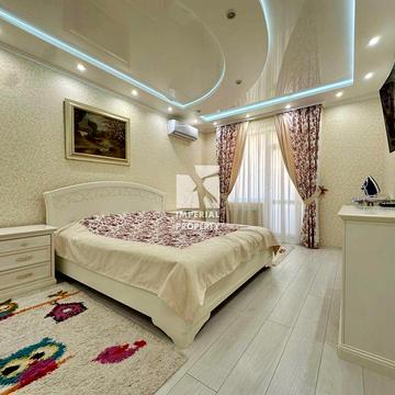 Здається 4-х кімнатна квартира біля Боздожского парку! Ужгород!