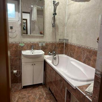 3 кімнатна частина будинку на Вінніченка