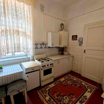 Здається 2-кімнатна квартира в ЦЕНТРІ міста на вул.Б.ХМЕЛЬНИЦЬКОГО