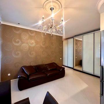 Оренда 2к.кв Саксаганського,85, сталінка з ліфтом