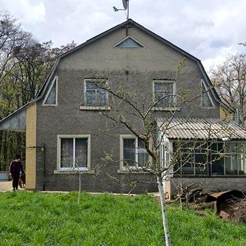 Продається будинок с.Хотів 110000у.о.