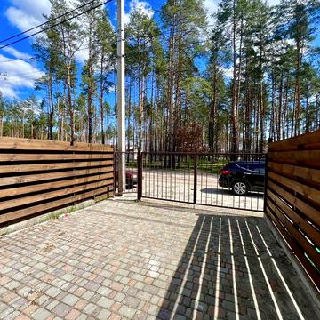 Продаж таунхаусу з ремонтом з виходом в парк