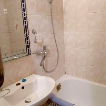 Довгострокова оренда 1к Квартира Князя Володимира Великого (Добровольського) проспект