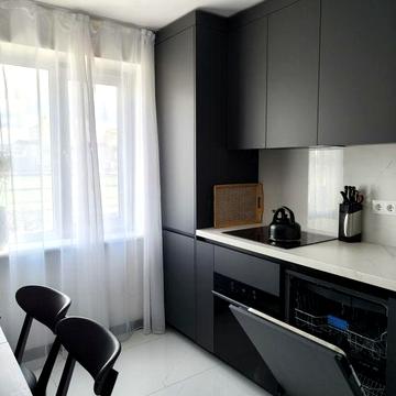 Продам двокімнатну квартиру з сучасним ремонтом м. Мінська