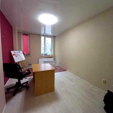 Продам  3 к. квартиру, вул. Регенераторна 4,  86м  в ЖК "Комфорт-Таун" , без % ЖК Комфорт-Таун