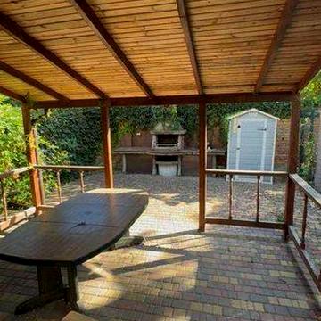 Аренда дома у моря, 3 этажа, терраса - элитный коттедж