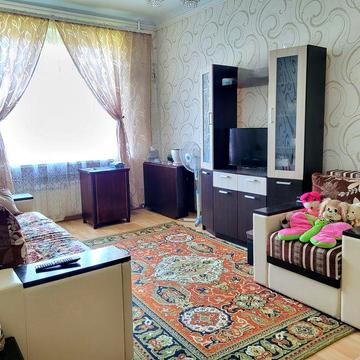 Продам квартиру на вул. Яскравій