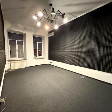 Велика Васильківська вул. (Червоноармійська), 43/16