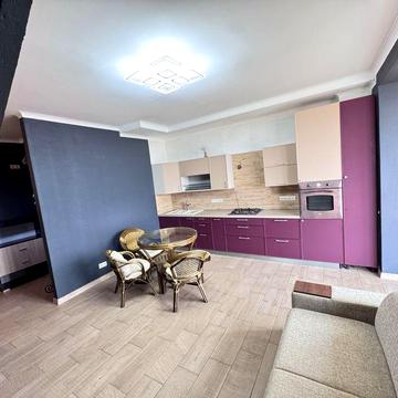 Продаж 2-х рівневої квартири біля метро Теремки 10хв пішки