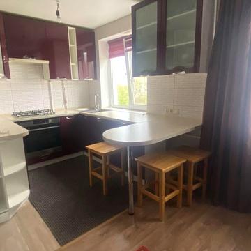 Продам 3к Калиновая левый берег