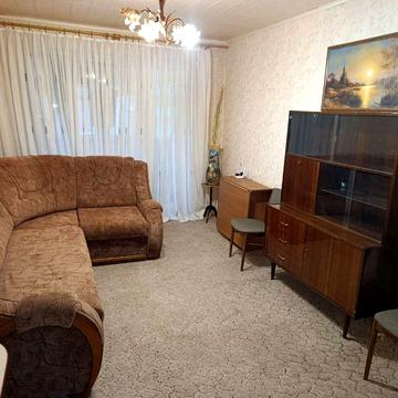 Здається 3-х кімнатна квартира, Довгинцевский р-н.