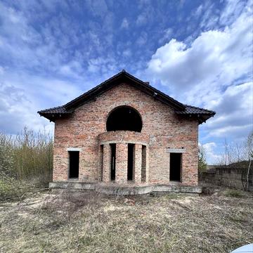 Будинок в передмісті Луцька , 25 сотих