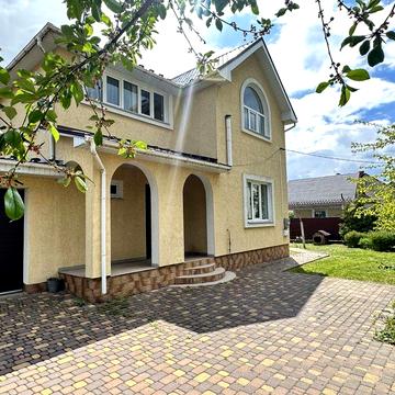 Оренда будинка з джерелом  безперебійного живлення!