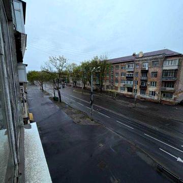 Здам 2-кімнатну квартиру  Нігояна 42 можна з тваринами