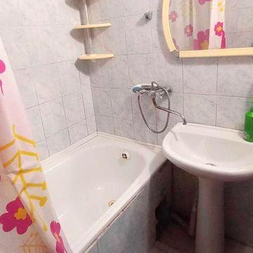 Оренда 3-кім квартири на Жадова