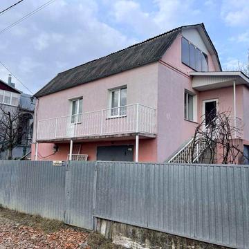 Продається будинок у місті Хмельницькому