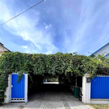 Здається будинок в Бучі на ділянці 12 соток (з червня 2026)