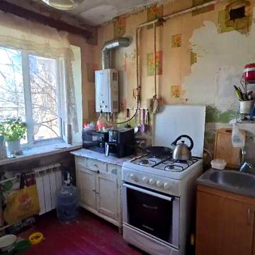 Продаж 1к Квартира Універсальна вулиця