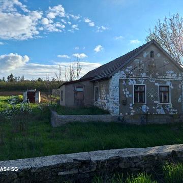 Продам будинок в селі