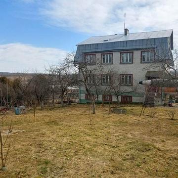 Оренда будинку біля Львова