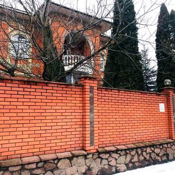 Оренда будинку Під офіс