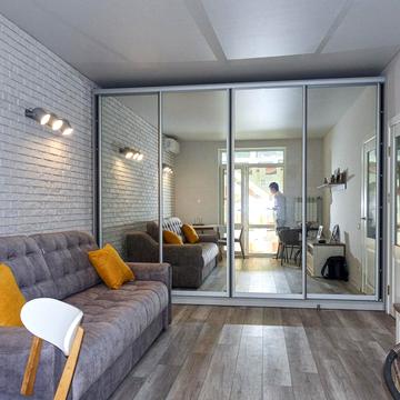 Печерський узвіз, 18