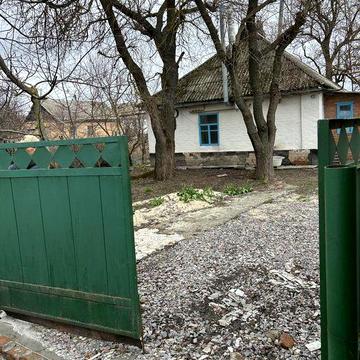 Здам будинок в селі
