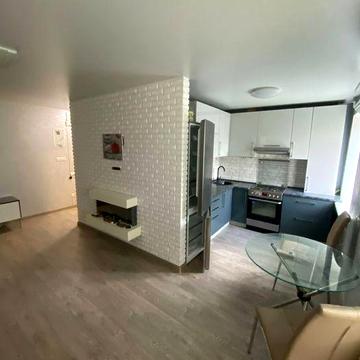 Здаю 2-х кімнатну квартиру на Громадянській (поруч з центром)