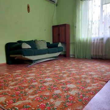 Сдам 1 комнатную квартиру на 12 квартале Напротив ВАРУСА