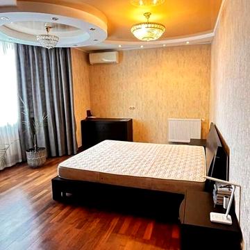 Простора 3 кім квартира новобудова Строкача 7