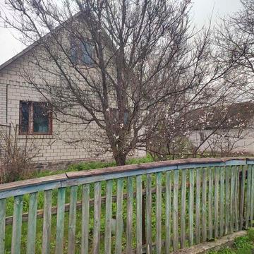 Продаж будинку з земельною ділянкою і огородом