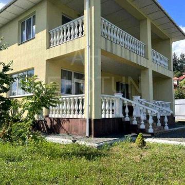 Здам автономний котедж  4 спальні, газ, камін, генератор, парковка в КМ Зелений Гай