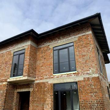 Продається котедж по вул. Біговій - Тракт Глинянський