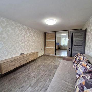 Оренда 1 к.квартири на Польовій.