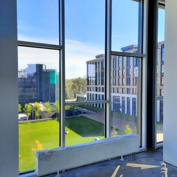 Академіка Книшова вул. (Амурська), 6