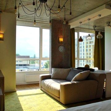 Практична вул., 4