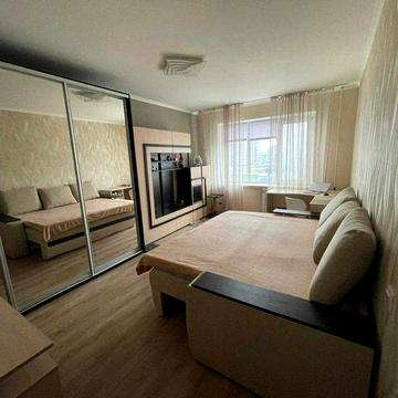 Продаж 2к Виноградар Порика17а 58м ремонт метро будують євідновлення+