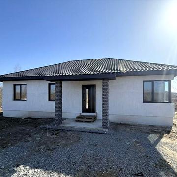 Продається приватний будинок