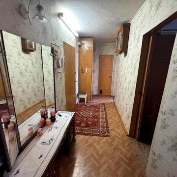 Продаж 2 кімн квартири , Буча ( 2 балкони)