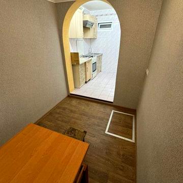 Сдается просторная 2-к квартира с личным погребом, без мебели!