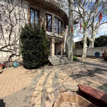 Аренда дома  на Французском бульваре. Под бизнес