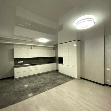 Юрія Шумського вул., 5