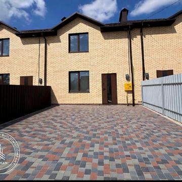 Продаж сучасного таунхауса в топ локації